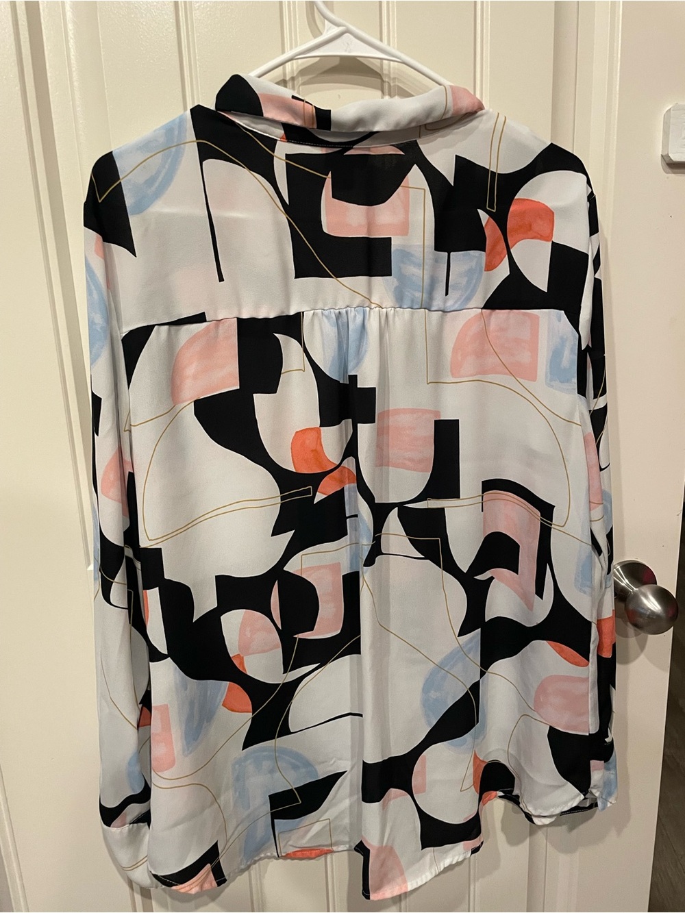 Worthington Multicolor Abstract Print Button-Up Blouse - Picture 5 of 7